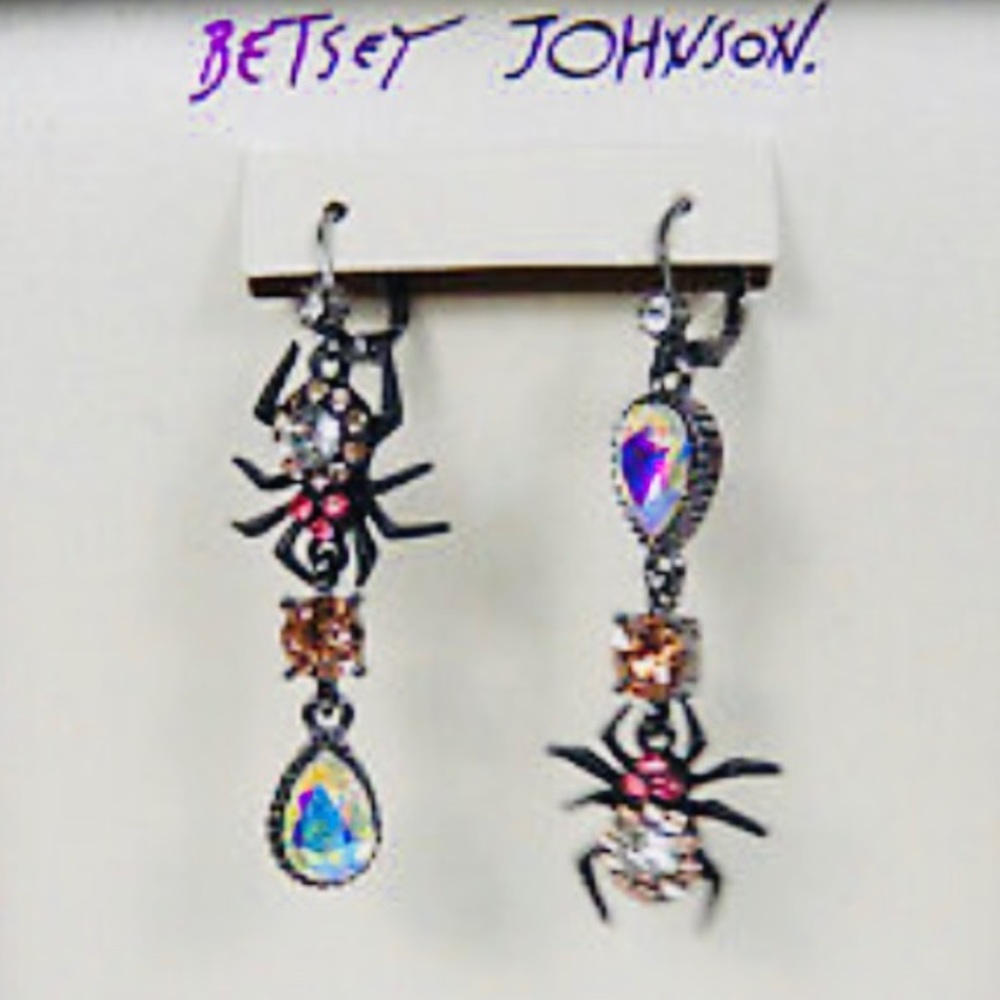 New Betsey-Johnson Spider Mismatch Earrings - Picture 13 of 17